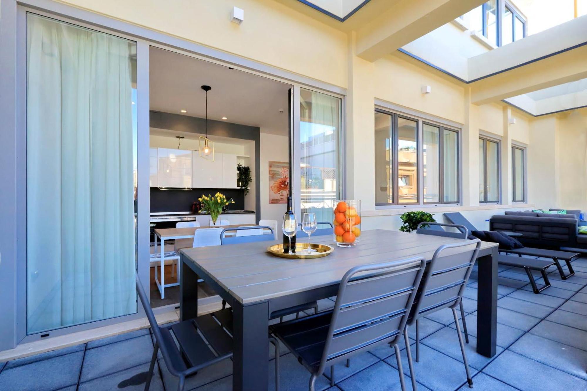 La Flavia Design City Suites Rome By Halldis ภายนอก รูปภาพ