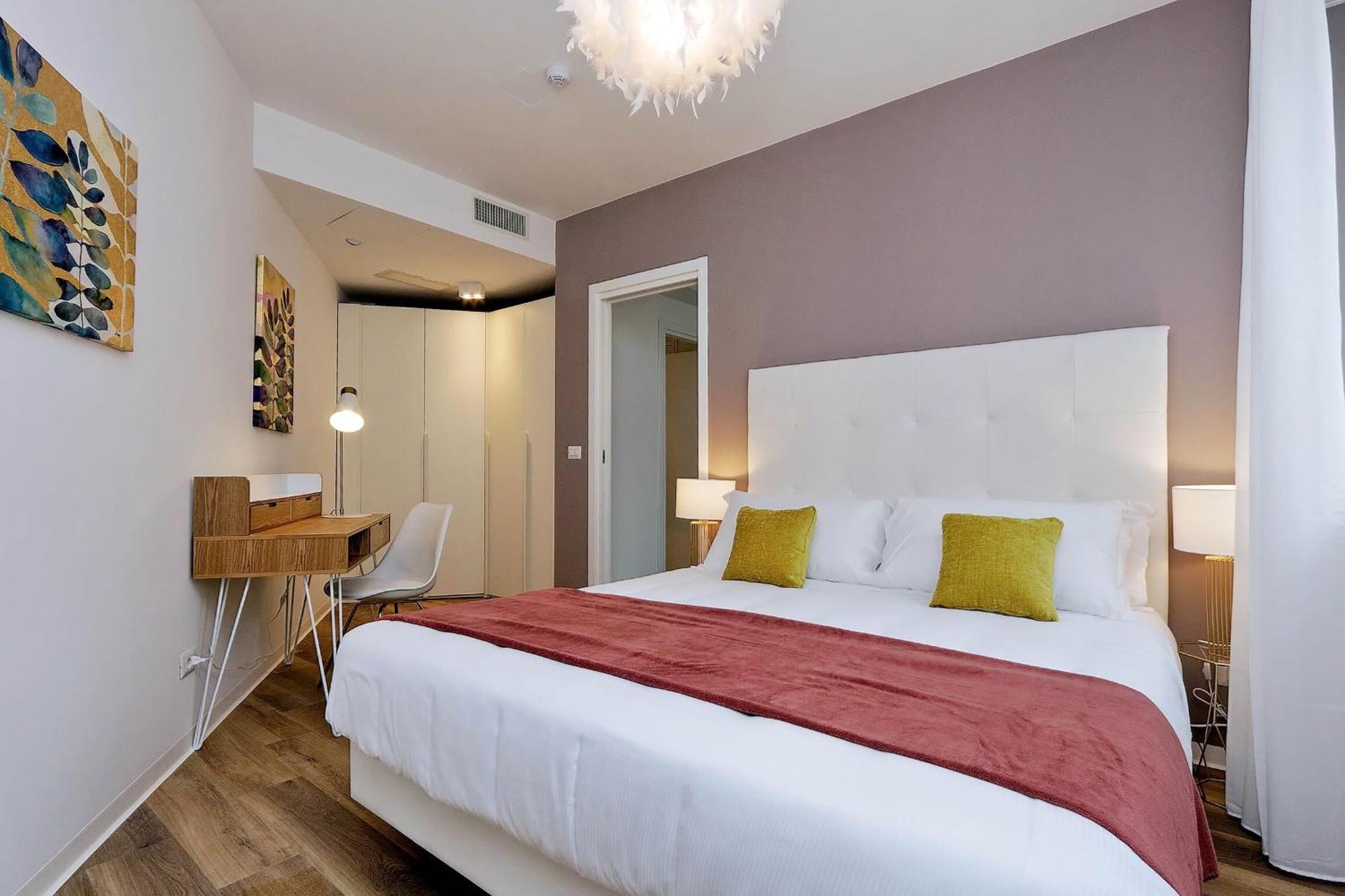 La Flavia Design City Suites Rome By Halldis ภายนอก รูปภาพ